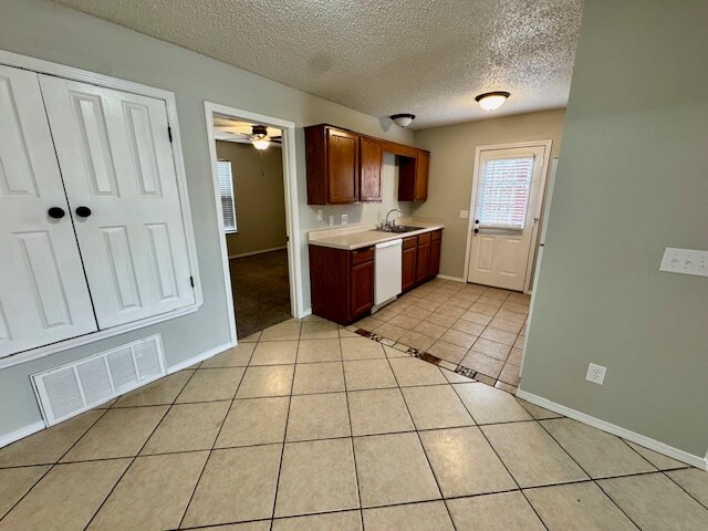 Building Photo - 3500 SW Landau Ct
