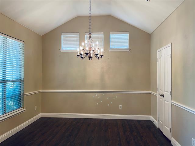 Building Photo - 3007 Pinecrest Dr
