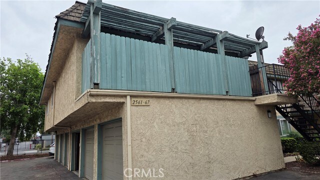 Building Photo - 2561 Gonzaga Ln