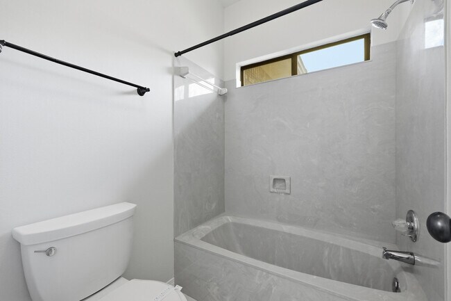 Building Photo - 116 Baywind Dr