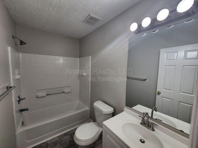 Building Photo - 3752 Waldrop Ln