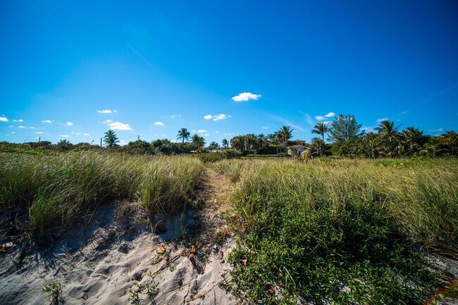 Building Photo - 4000 S Ocean Blvd