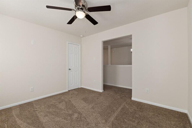 Building Photo - 18818 N Wren Arbor Cir
