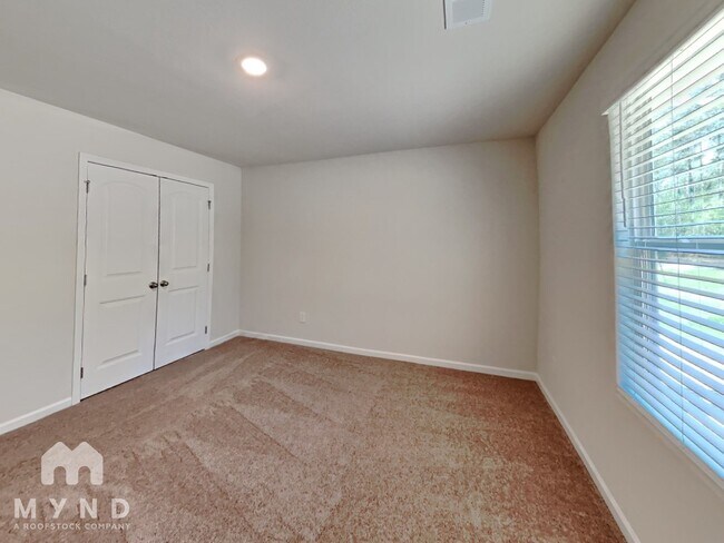 Building Photo - 180 Ivy Bank Dr