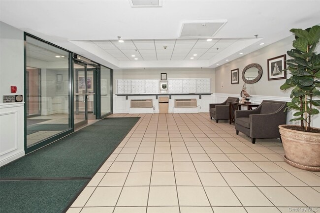 Building Photo - 123 Mamaroneck Ave