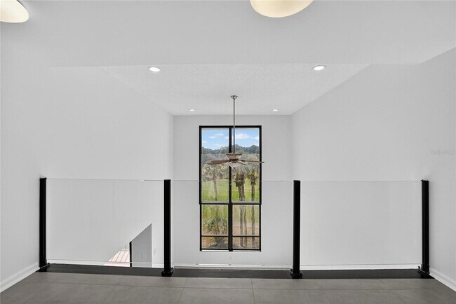 Building Photo - 13618 Greenfield Dr