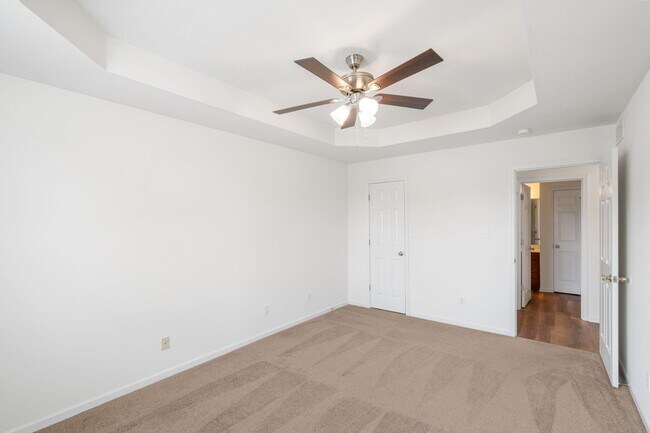 Building Photo - 1723 Juniper Dr