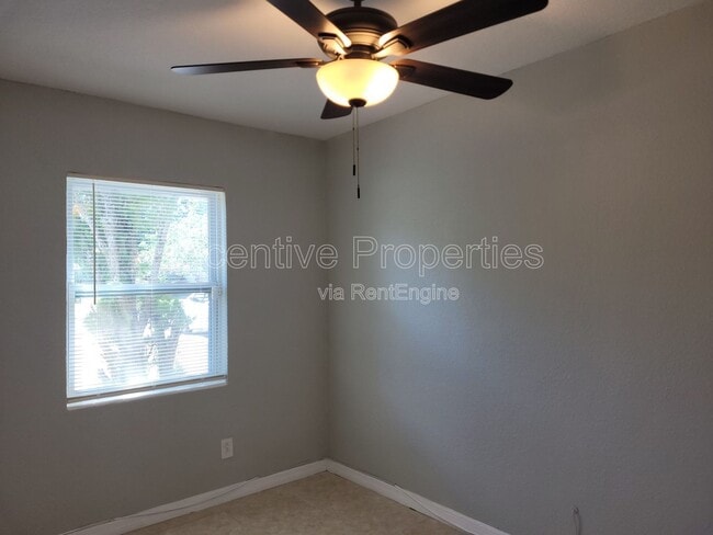 Building Photo - 7803 Mandarin Dr