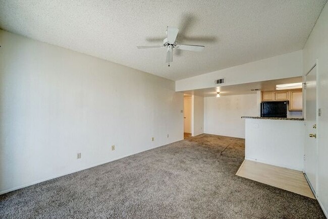 Building Photo - READY TO VIEW NOW! -FIRST MONTH RENT FREE-...