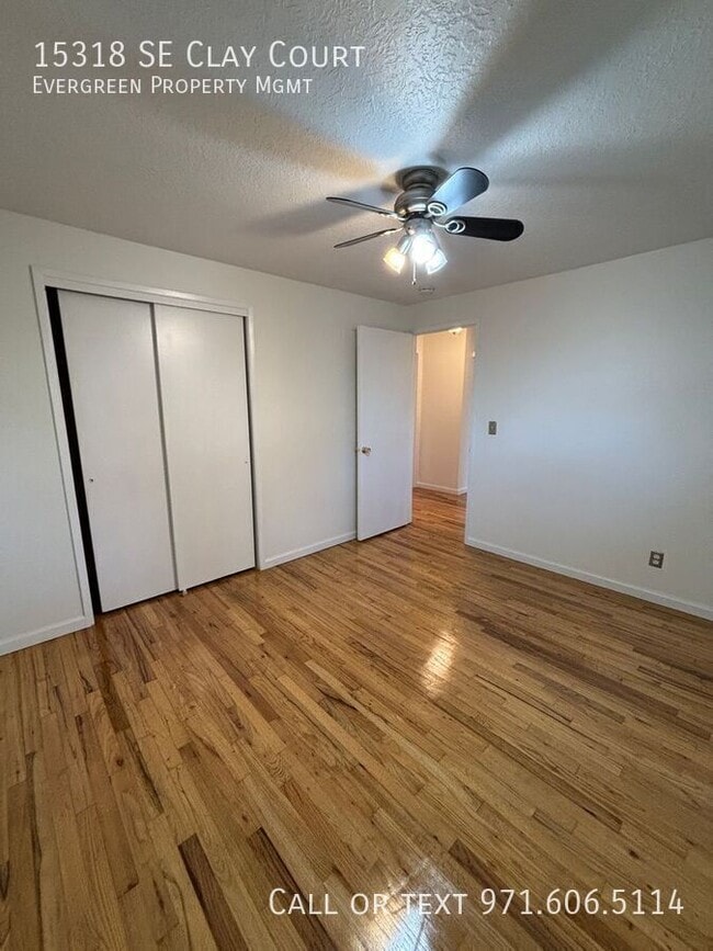 Building Photo - 15318 SE Clay Ct