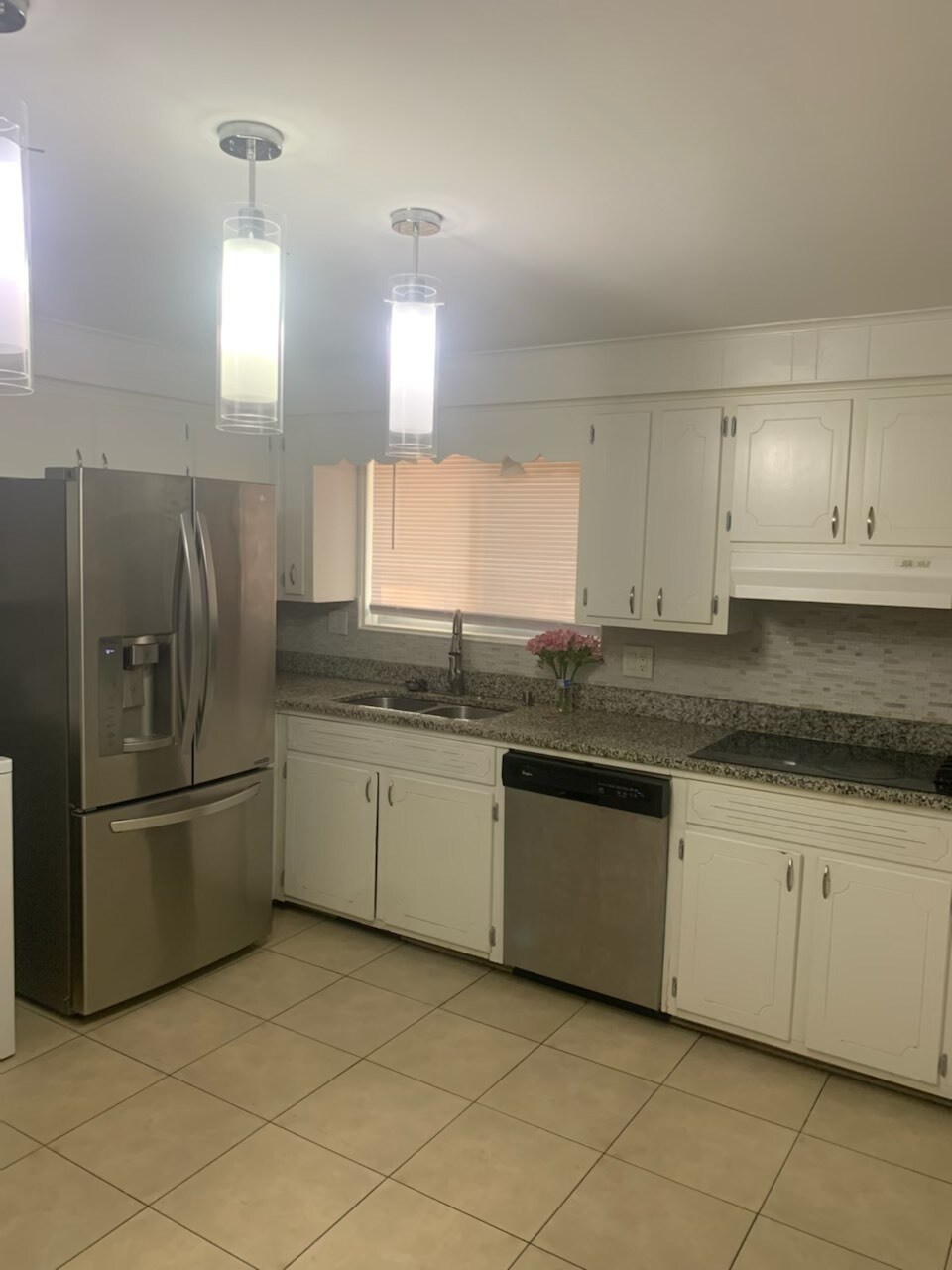 Building Photo - 7631 Glencannon Dr