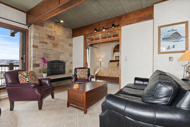 Building Photo - 2315 Storm Meadows Dr