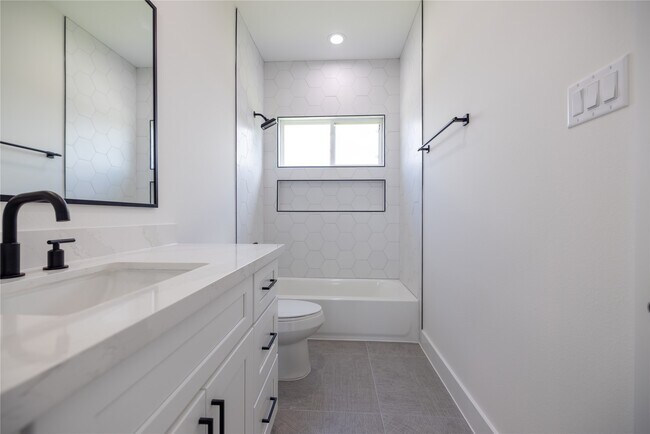 Building Photo - 1816 West St