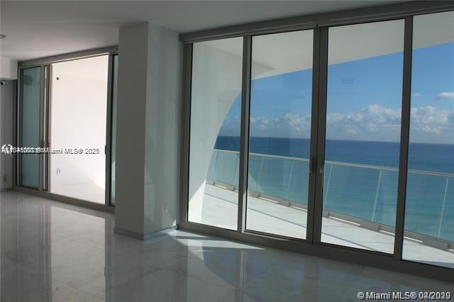 Building Photo - 16901 Collins Ave