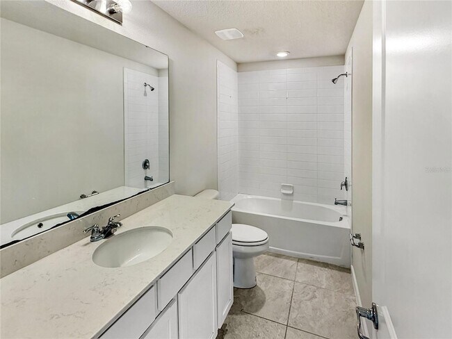 Building Photo - 5012 Blue Hammock Ct
