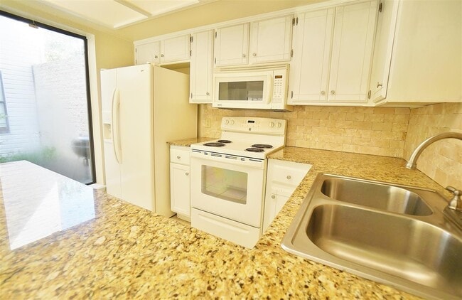 Building Photo - 3 Bed, 2 Bath home in Norman