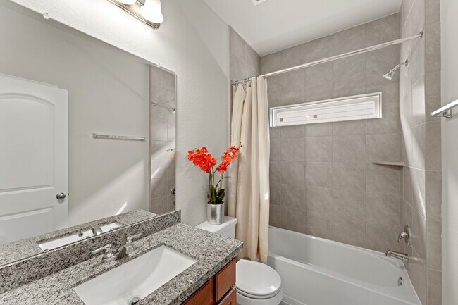 Building Photo - 6322 Prince Pl Dr