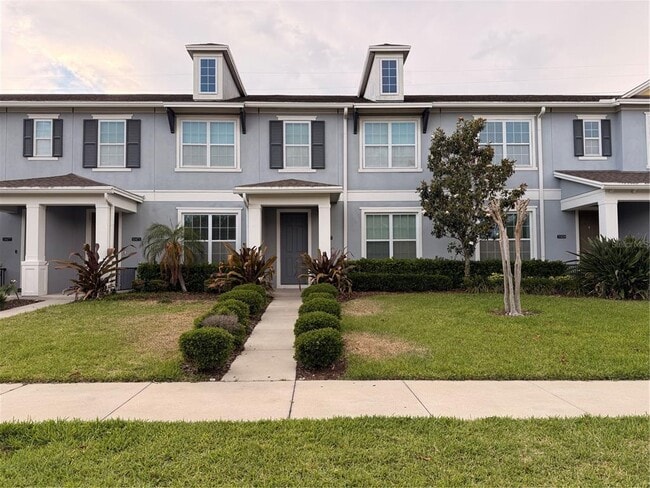Building Photo - 15465 Honeybell Dr