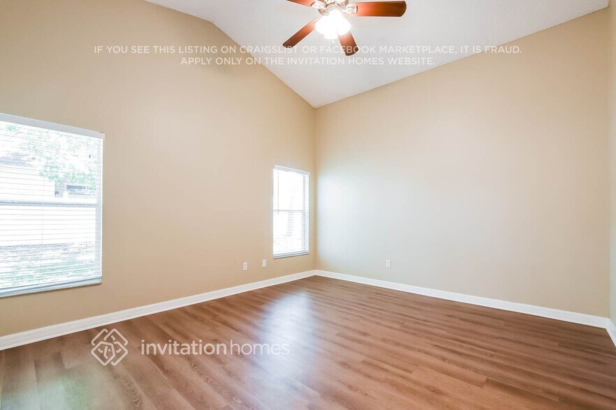 Building Photo - 2114 Hammock Moss Dr