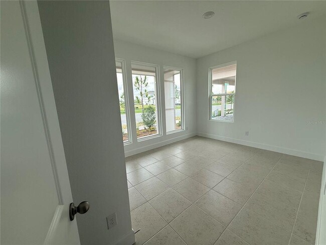 Building Photo - 2949 Sailhouse Dr