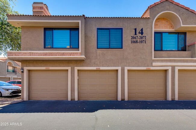 Building Photo - 5122 E Shea Blvd