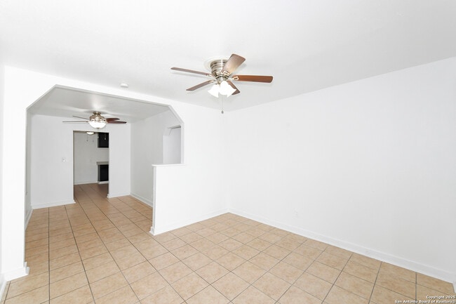 Building Photo - 1731 E Carson St