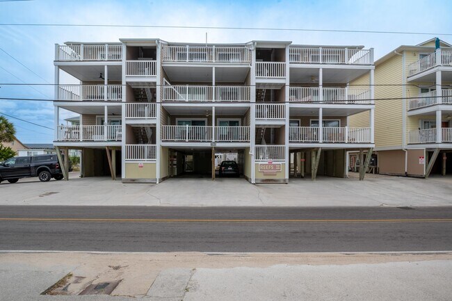 Building Photo - OFF-SEASON MONTHLY RENTAL - ESCAPE THE WIN...