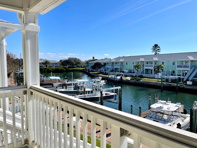 Building Photo - 5011 Starfish Dr SE