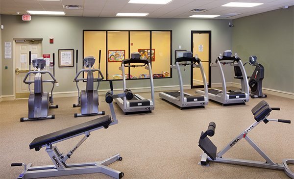 Building Photo - MOVE IN SPECIAL- 4/2.5 Town Home w/ Loft and Office in Harrington Pointe at Wyndham Lakes