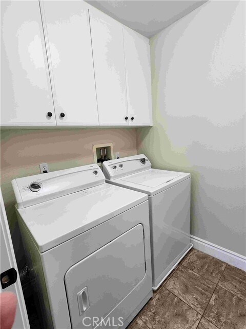 Building Photo - 33760 Willow Haven Ln