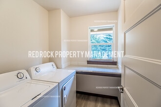 Building Photo - 1582 Latitude Ln