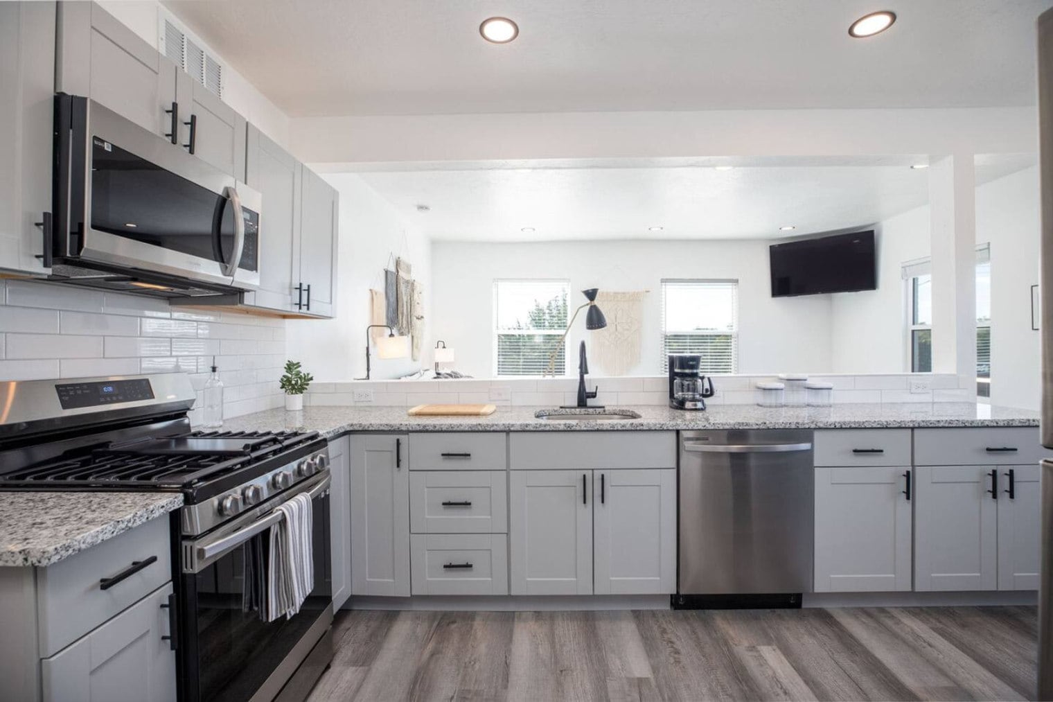 Building Photo - 677 S 700 E