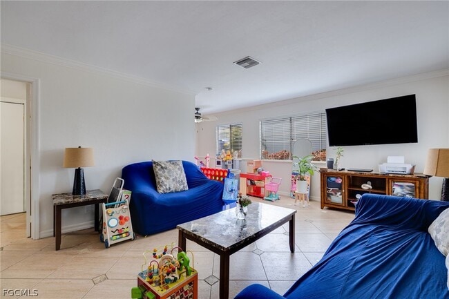 Building Photo - 3265 Royal Canadian Trace