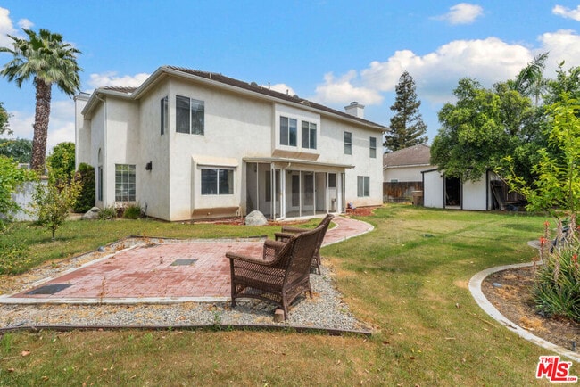 Building Photo - 10711 4 Bears Dr