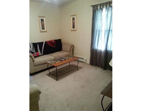 Building Photo - 3 Gardner Pl