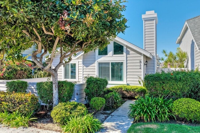 Building Photo - Furnished 2 bedroom in Carlsbad-Close to Beach