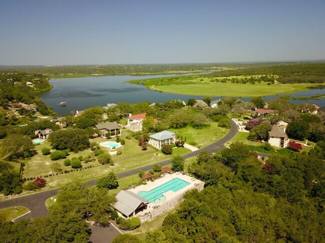 Building Photo - 112 Ridge Harbor Dr