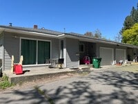 Building Photo - 714/716 D Street