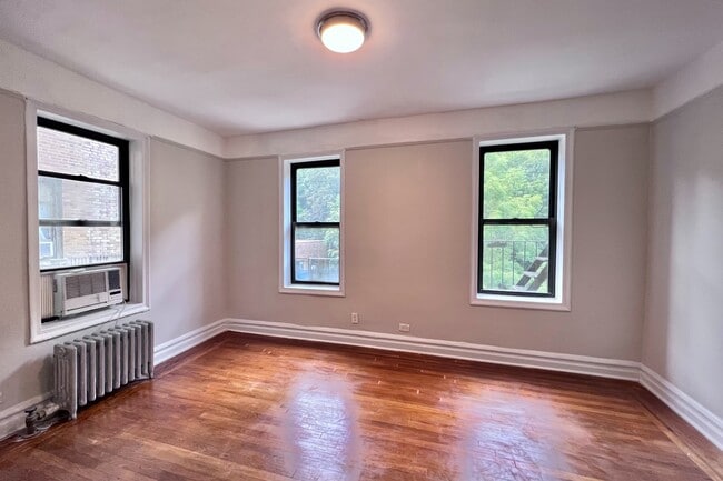 Floorplan - 213 Bennett Avenue