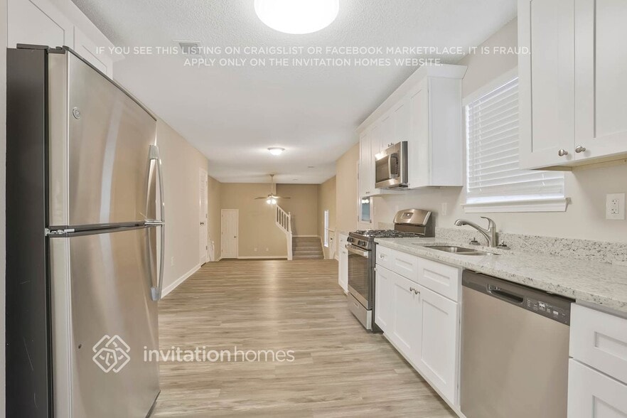 Building Photo - 6032 Hitt Lake Trail
