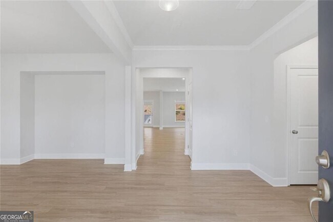 Building Photo - 2044 Garvin Rd