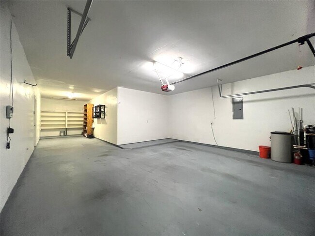 Building Photo - 23734 Indian Hills Way