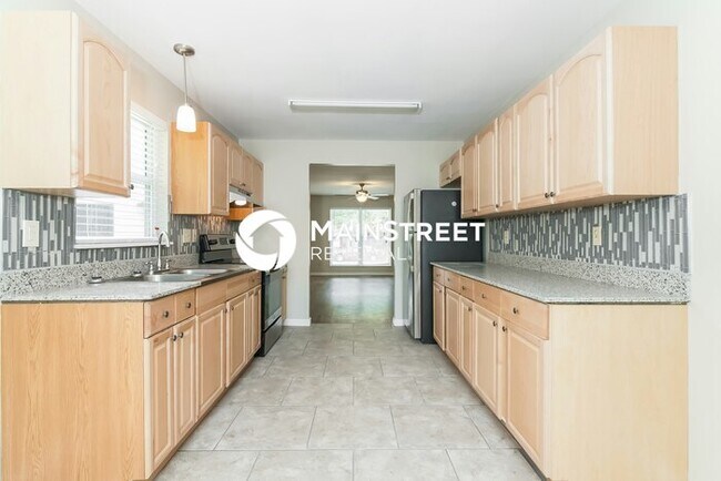 Building Photo - 3 Bedroom Pet-Friendly Home in St. Louis, ...