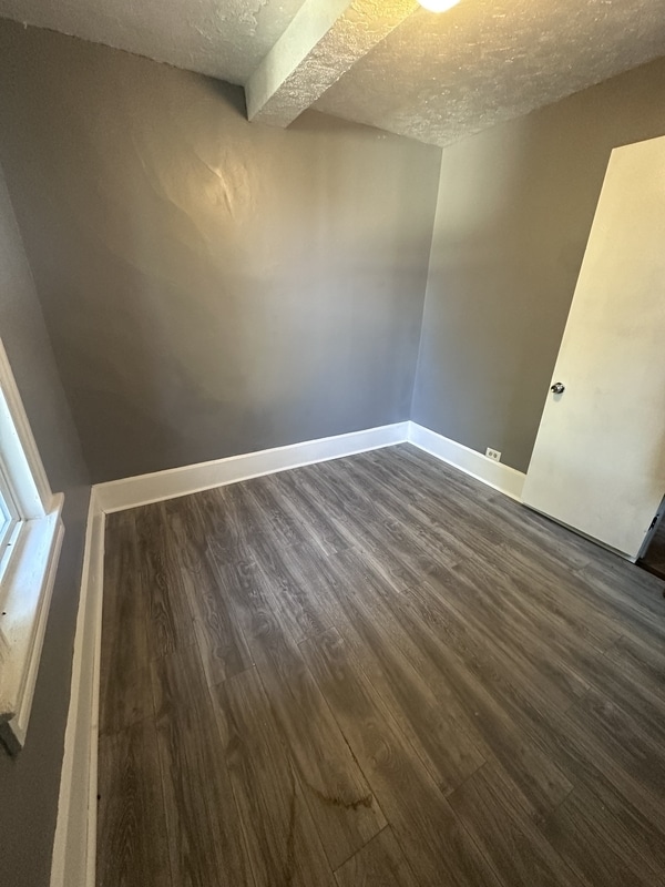 Building Photo - 3816 Archwood Ave