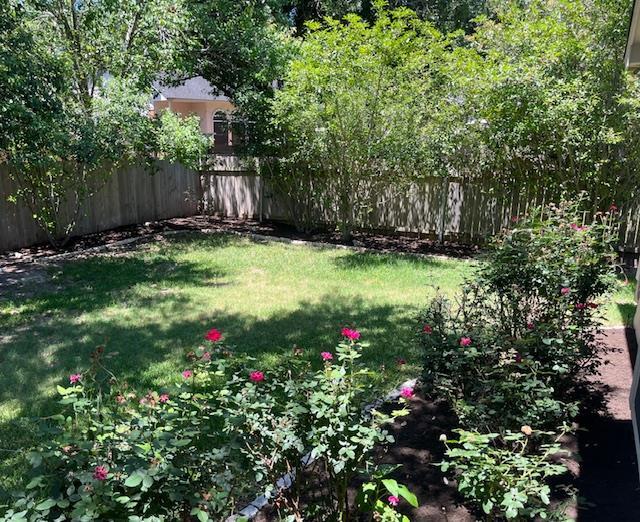 Building Photo - 10225 Broomflower Dr