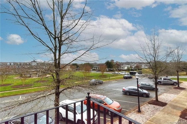 Building Photo - 2419 Bonterra Blvd