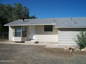 Building Photo - 2882 N Starlight Dr
