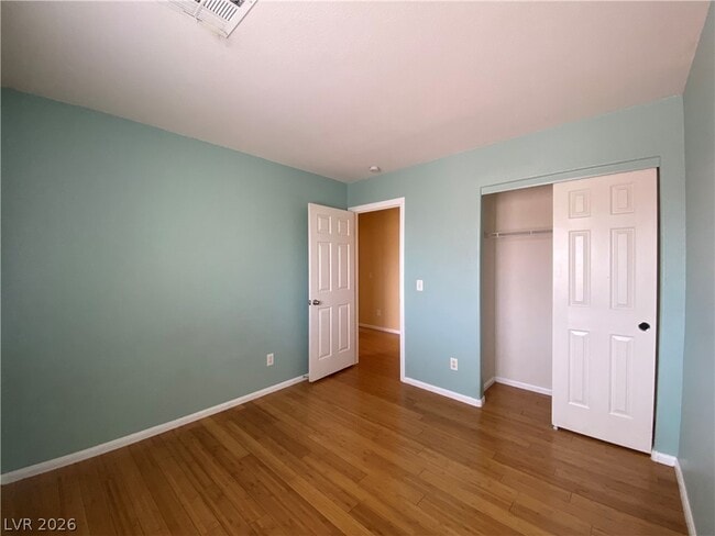 Building Photo - 8037 N Cabbage Cove St