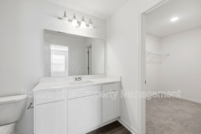Building Photo - 1117 Dakine Dr