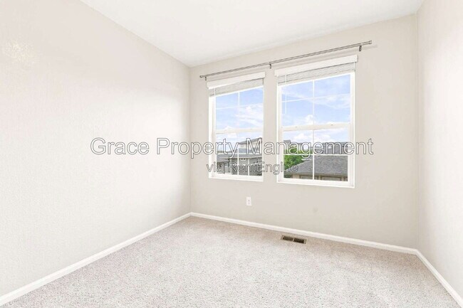 Building Photo - 10596 Waco St